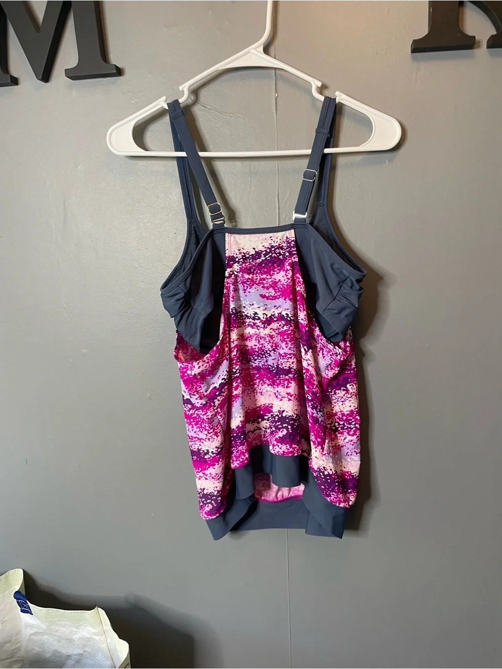 Free Country Blouson Swimsuit Tankini Top‎ Size Medium Color: Magenta Slate